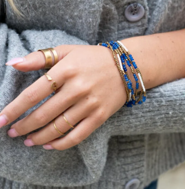 Women's bracelet