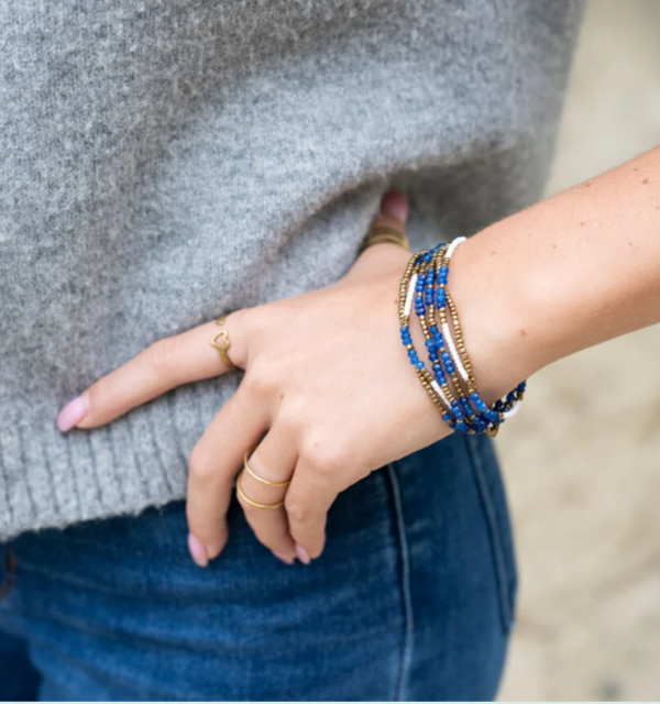 Women's bracelet