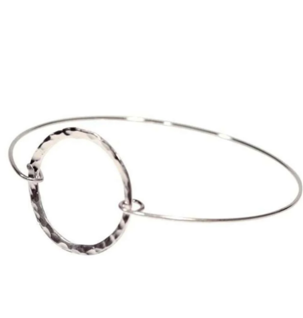 Women's bracelet