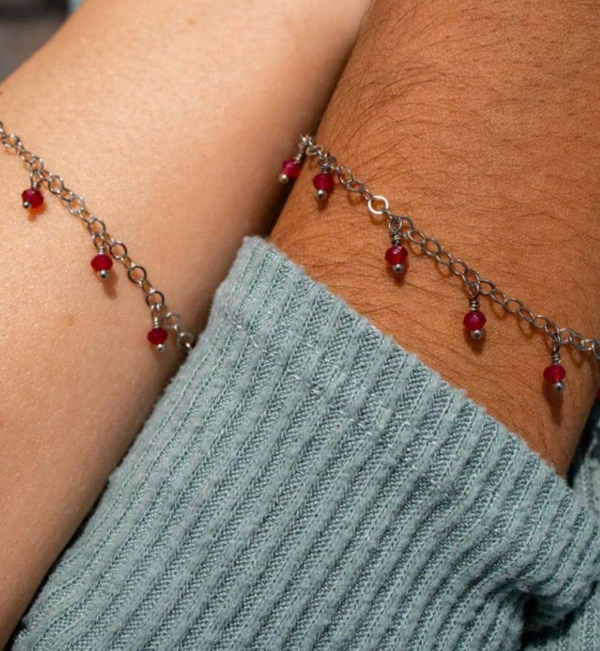 Women's bracelet