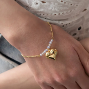 Women's bracelet