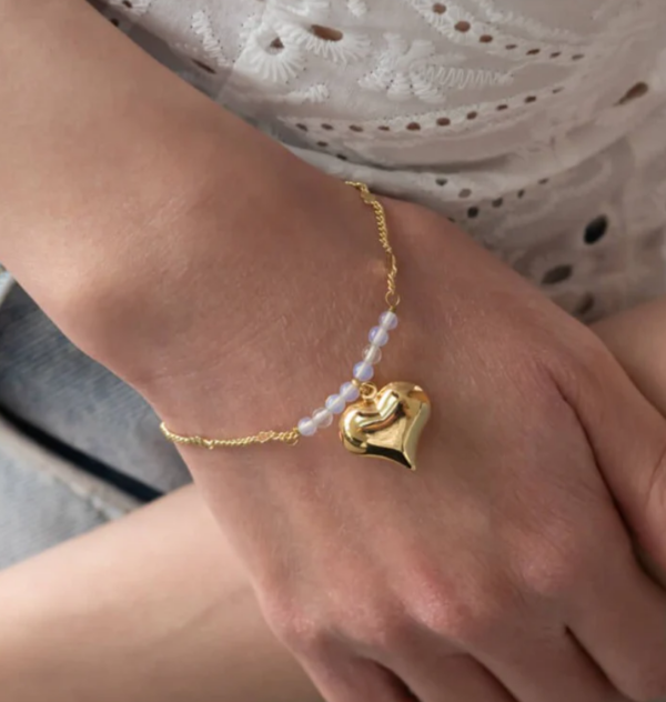 Women's bracelet